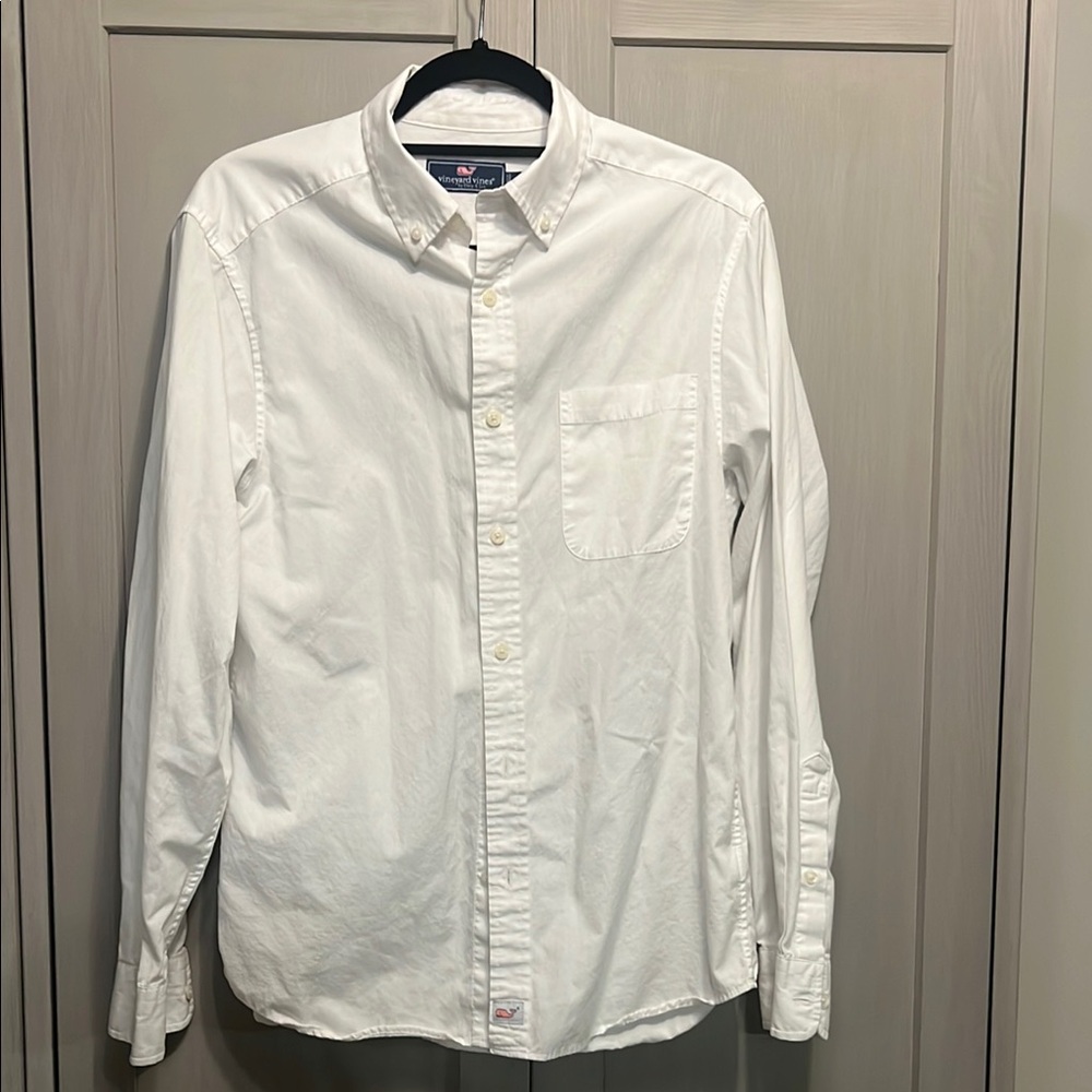 Vineyard Vines White Casual Button Down Shirt